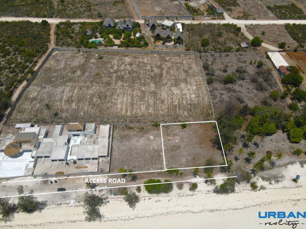 MAKUNDUCHI - PLÁŽ FRONTAGE LAND