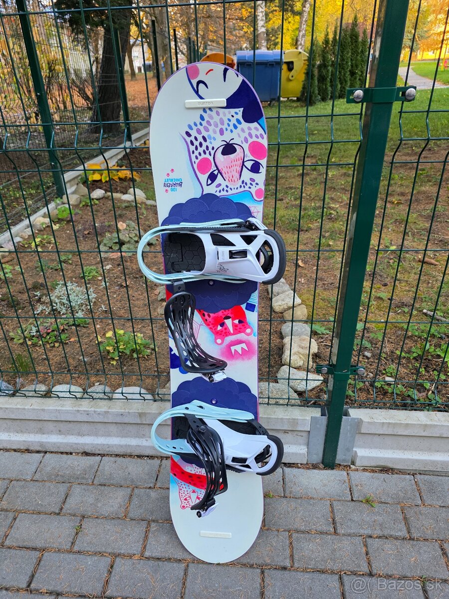 Snowboard s viazaním