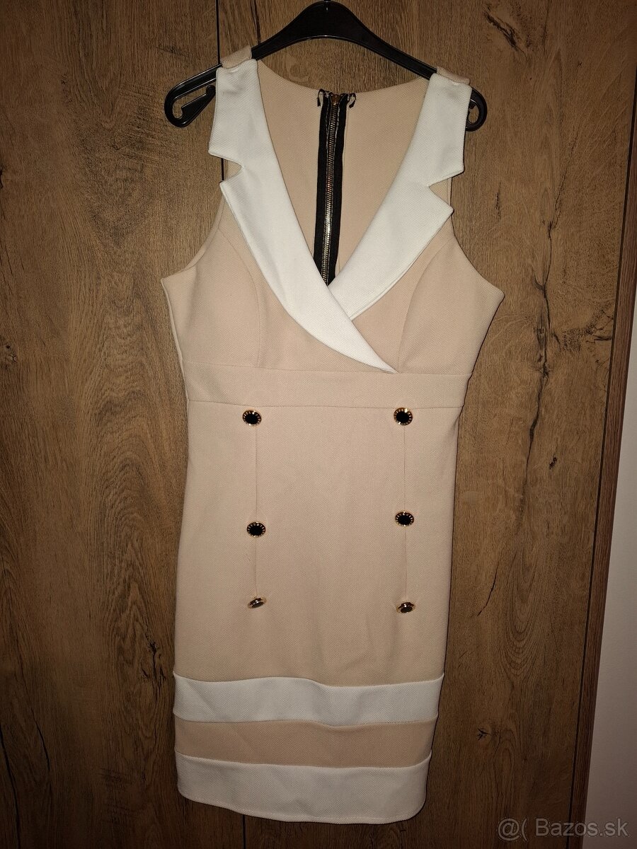 Mix dámskeho oblečenia