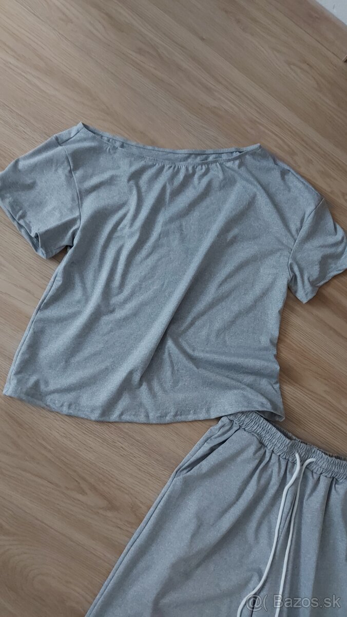 Nová dámska súprava M