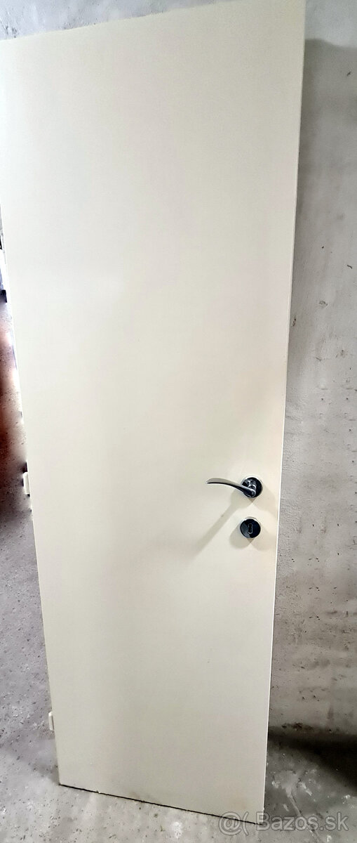 dvere biele 60 cm