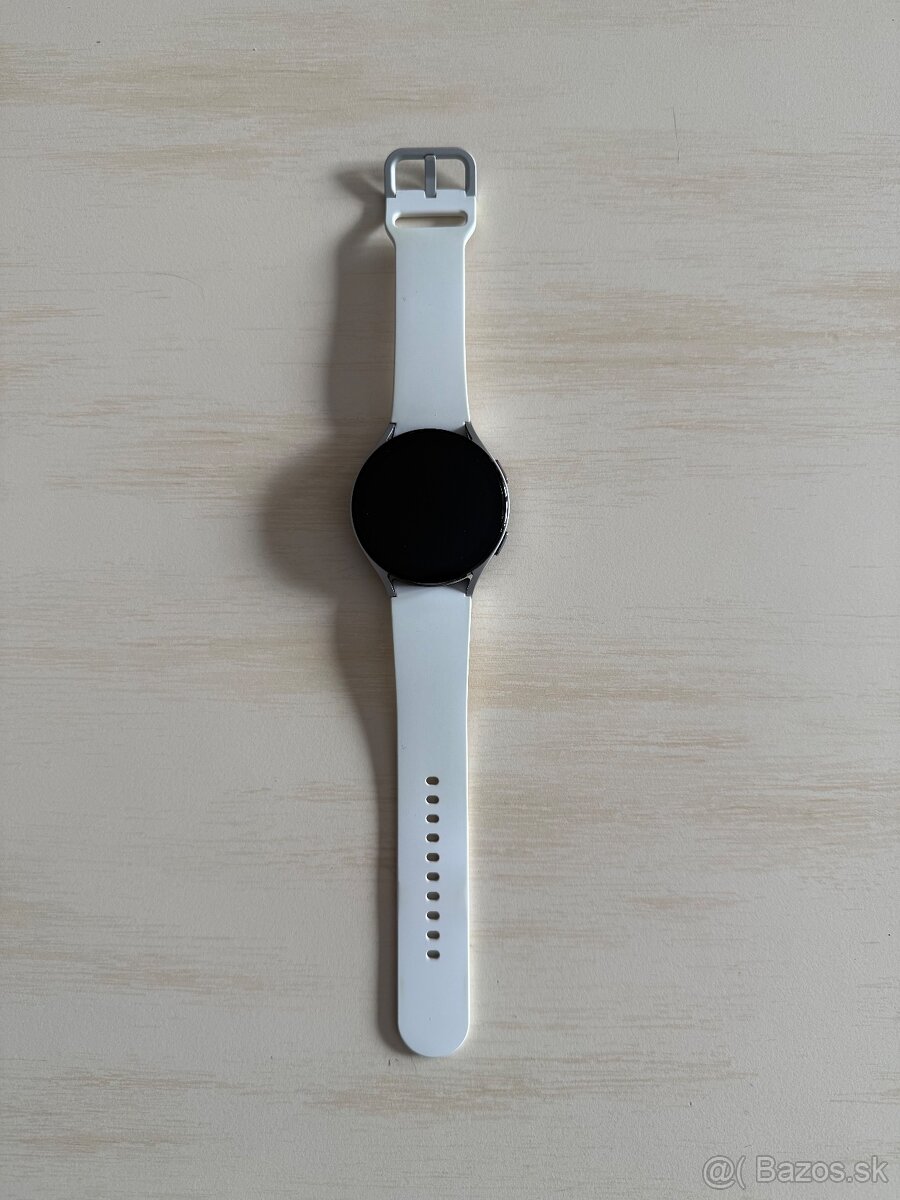 Samsung Galaxy Watch 5 44mm.
