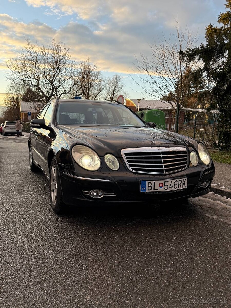 Mercedes Benz W211 E220 CDI Avangarde