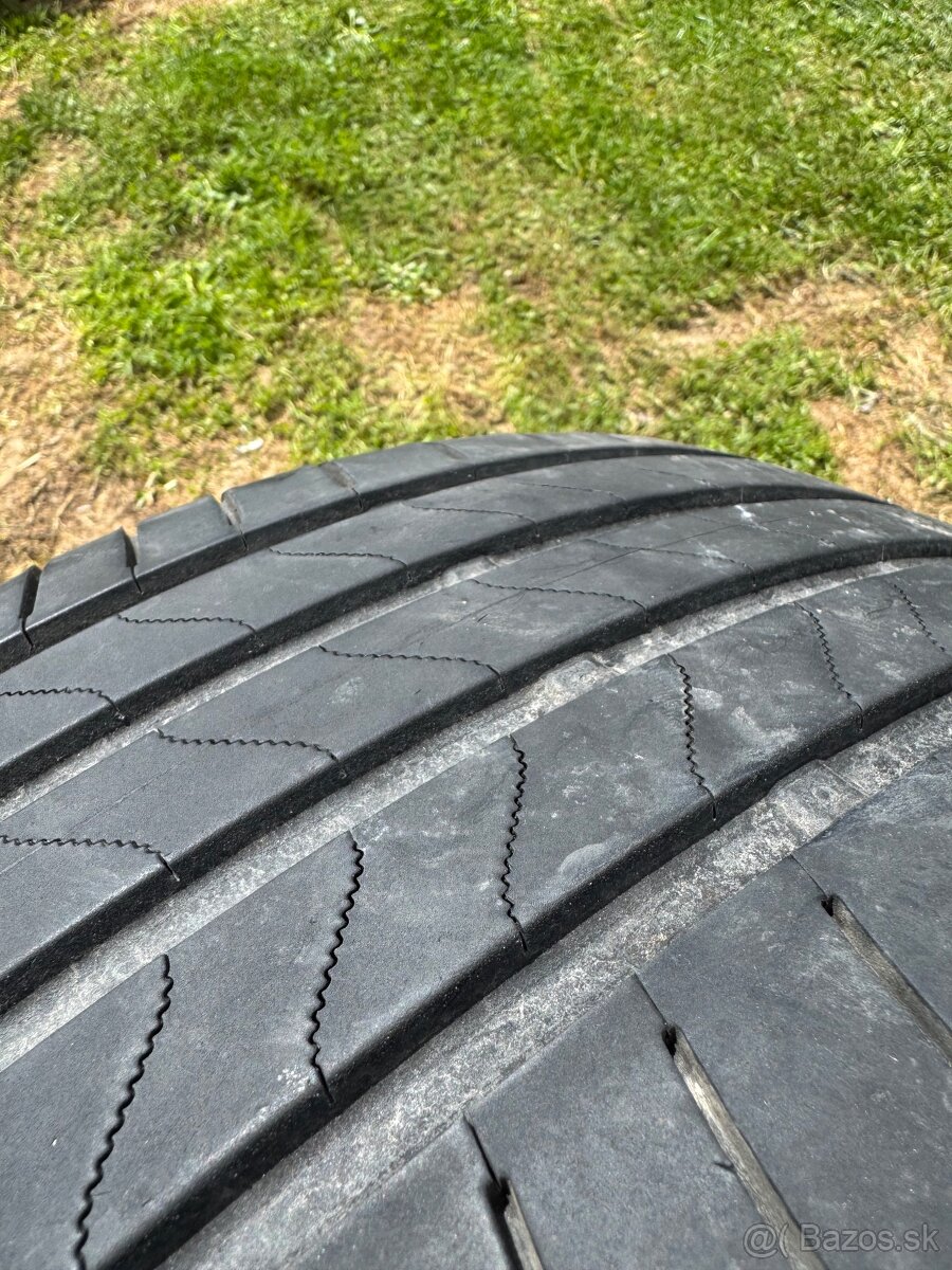 Bridgestone Turzana 6 225/40 R18