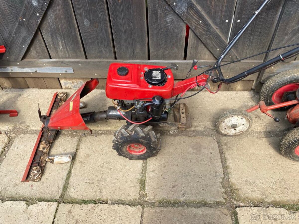 Malotraktor tera vari