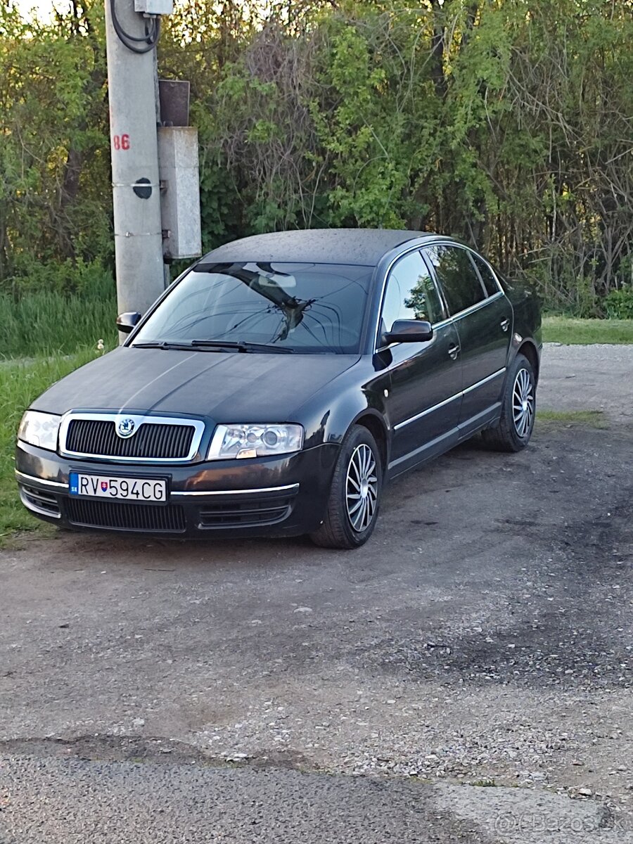 Predám škoda Superb 2,5 V6 114 kw