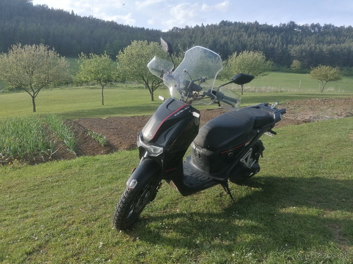 Super soco cpx