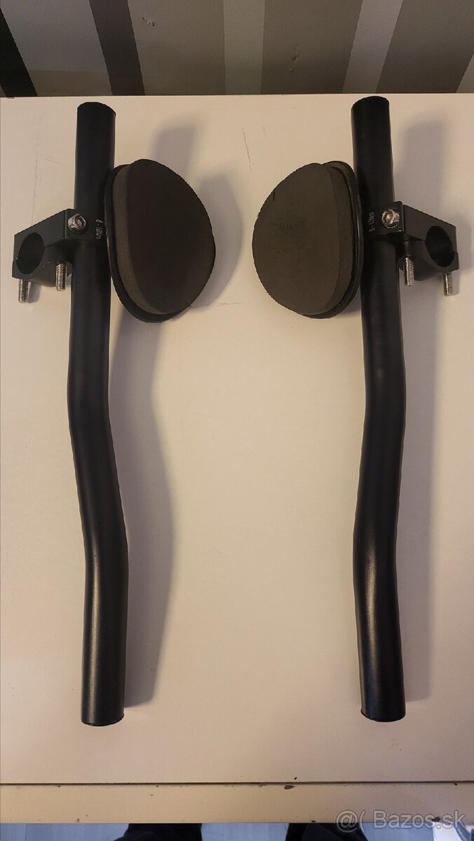 Aero base na cestný bicykel