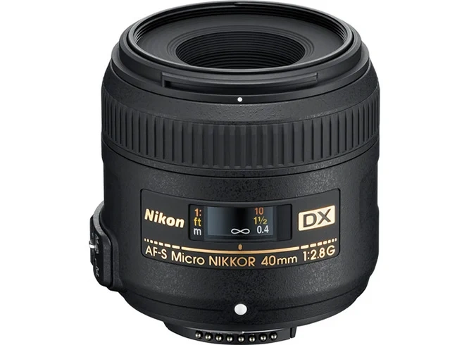 micro nikkor 40mm/2,8G DXpre nikon, baj. AF-S