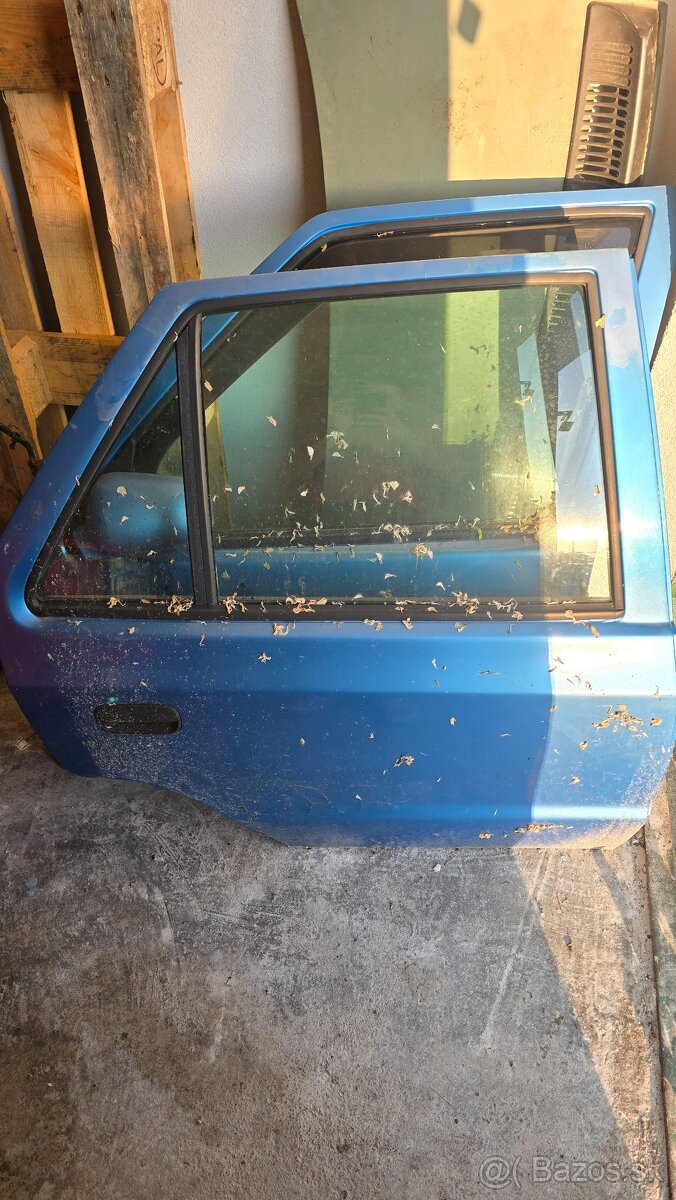 Škoda Felicia dvere predné/zadné