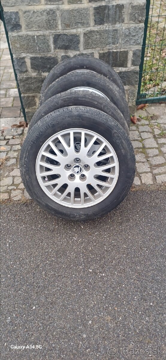 Predám pneu na škoda octavia