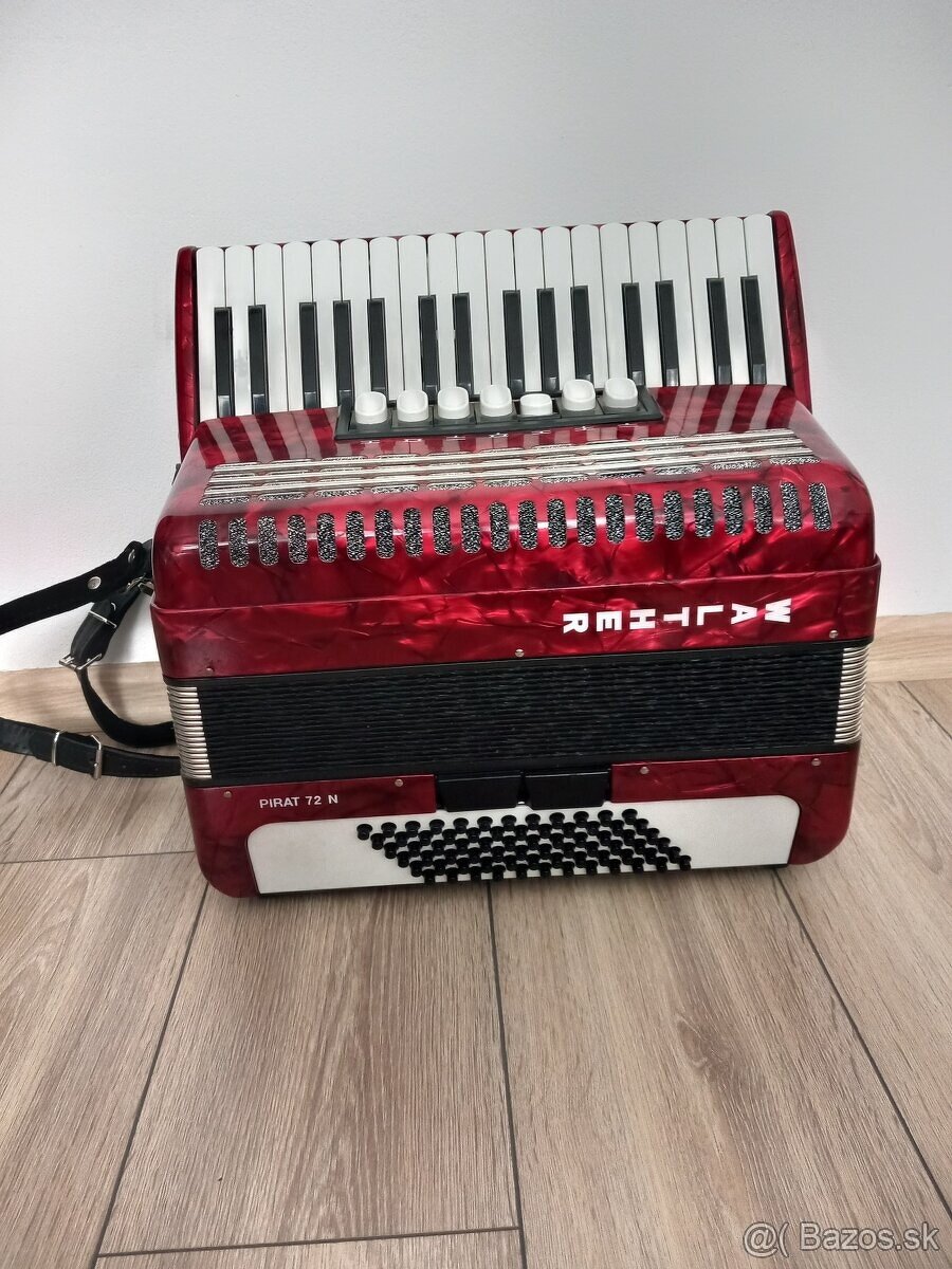 akordeon walther 72