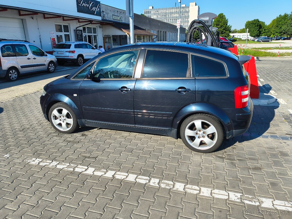 Audi A2