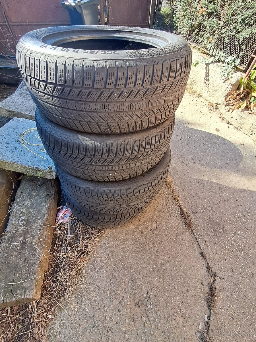 Zimné pneumatiky continental 255/55/R18