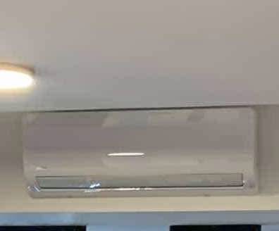 Klimatizácia Midea spolu s vonkajšou jednotkou