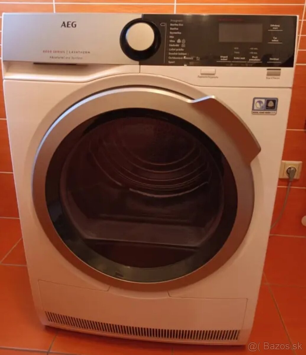 Sušička Aeg