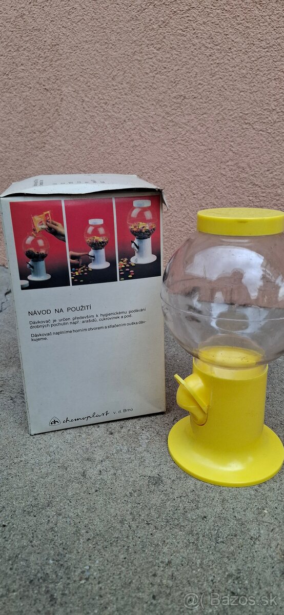 Retro Davkovac na cukriky  Rok vyrovy 1989