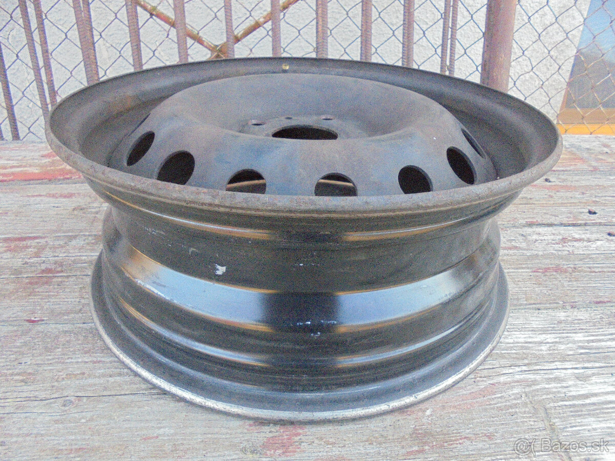 DISKY, PNEUMATIKA A PUKLICE NA RENAULT CLIO