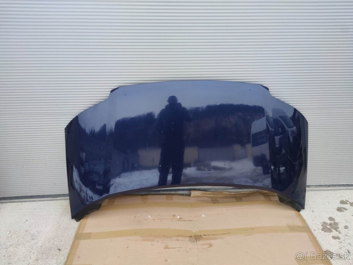 Predna kapota VW Sharan