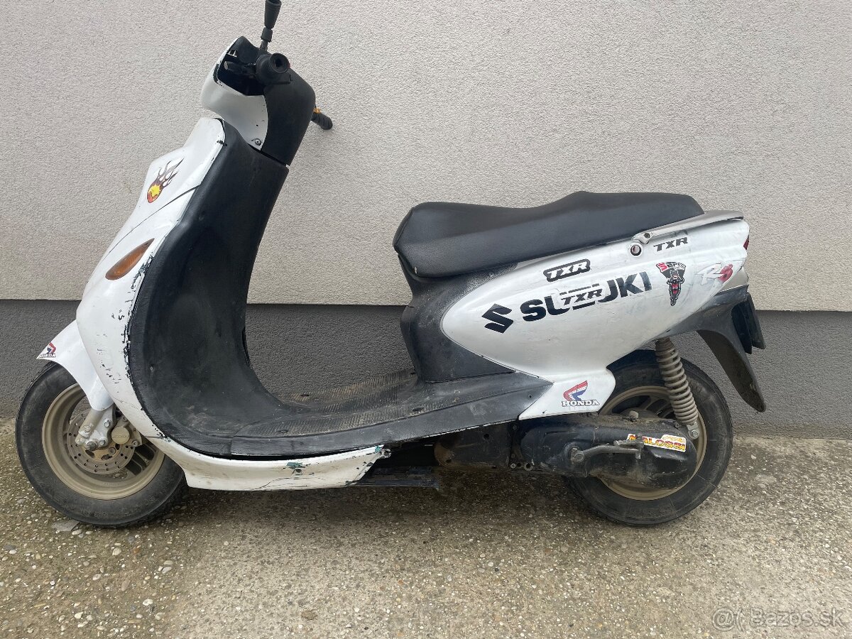 Skúter 50ccm
