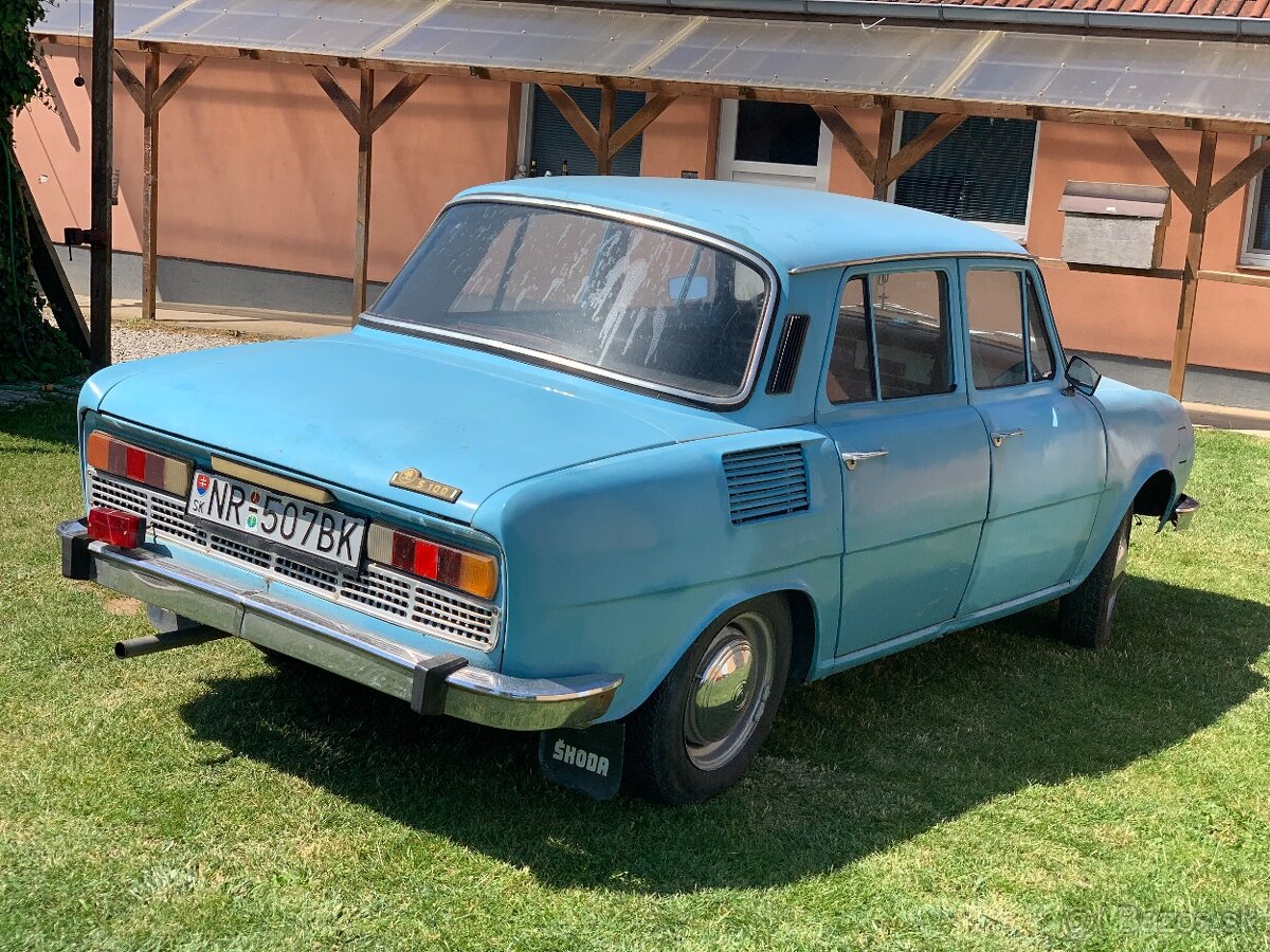 Škoda 100