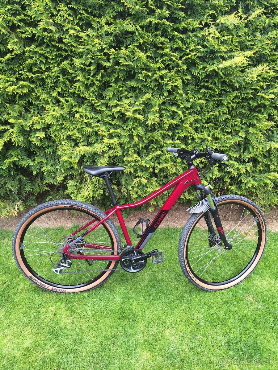 Dámsky bicykel Cube