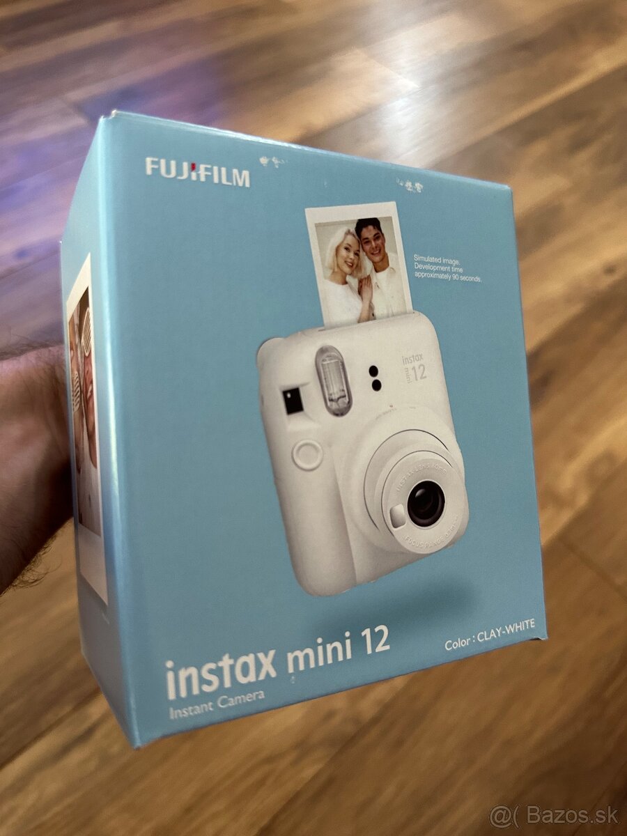 Instax mini 12 biely
