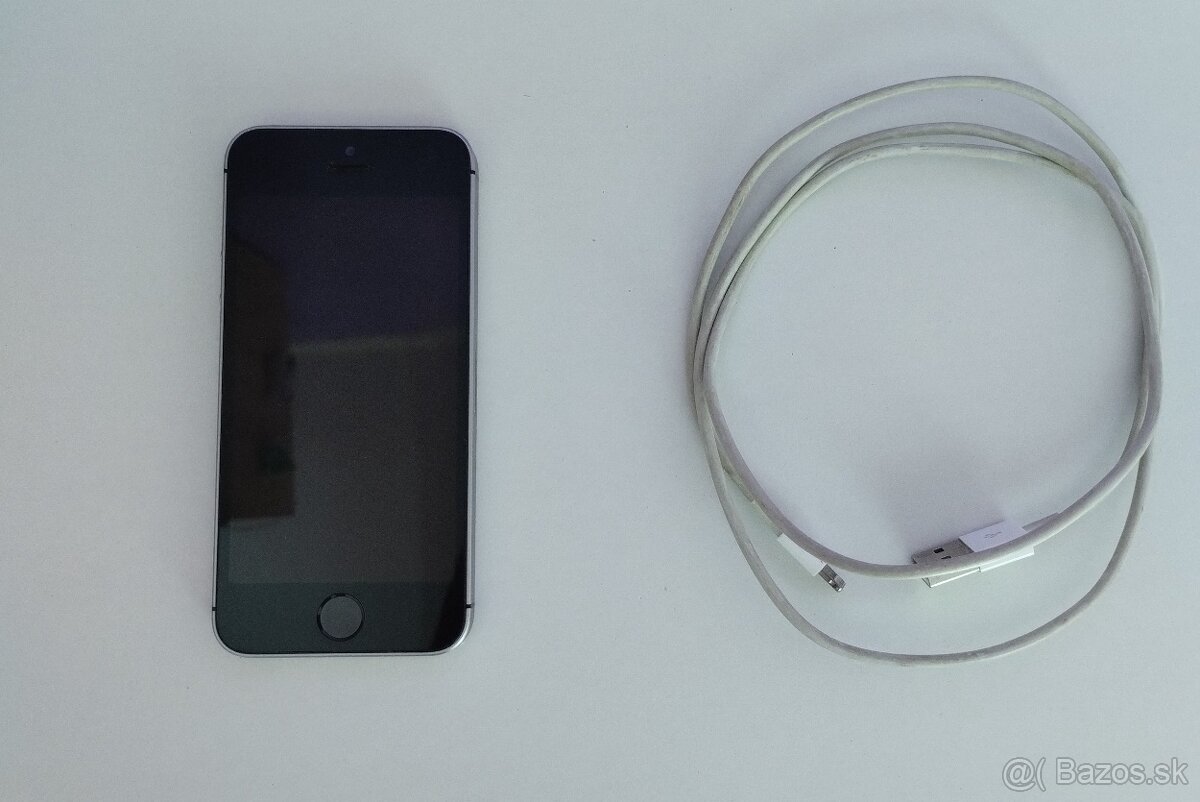 Predám iPhone SE 2016