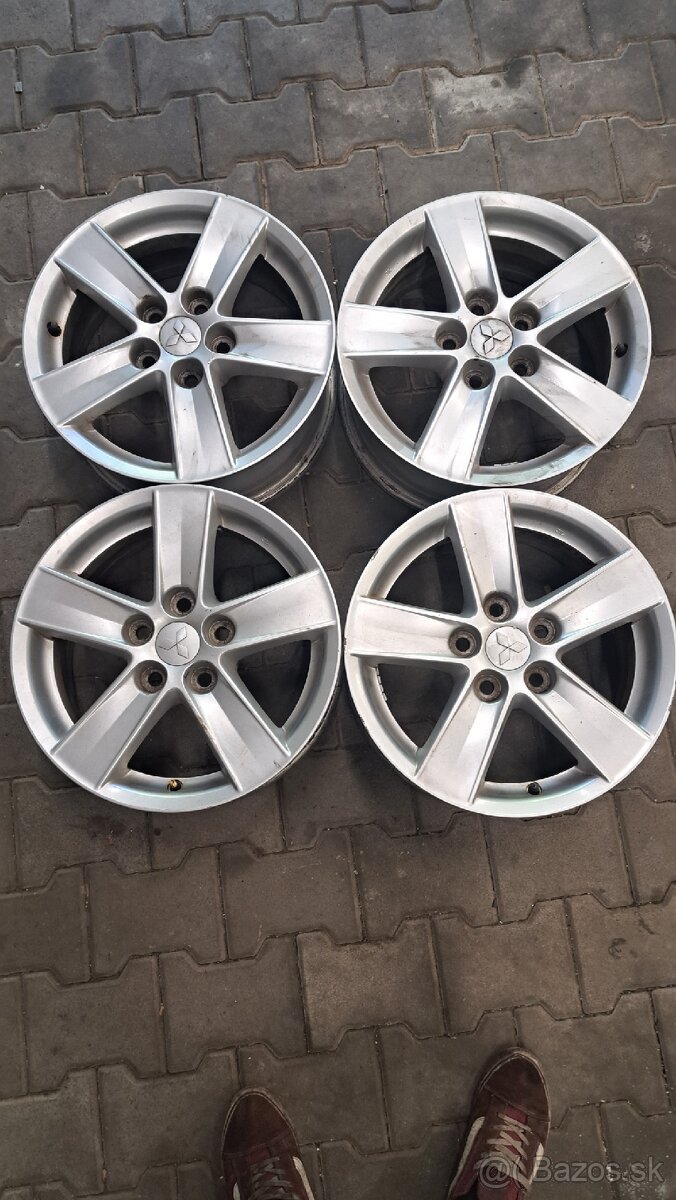 5x114,3R16 sada diskov