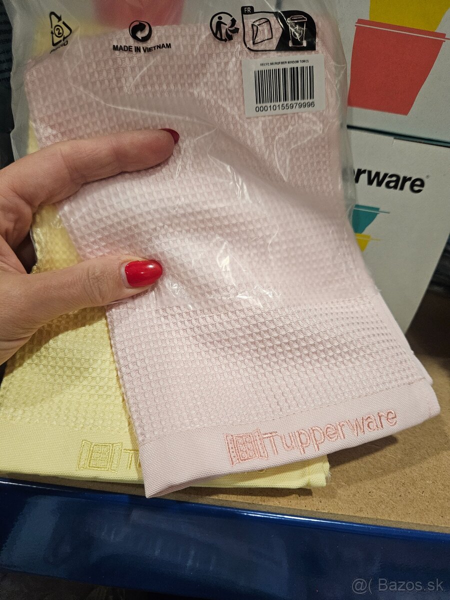 2ks Utierky na sklo a zrkadlá od Tupperware