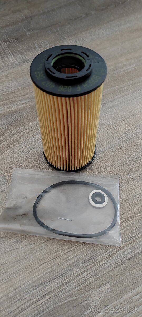 Olejovy filter Bosch P7062