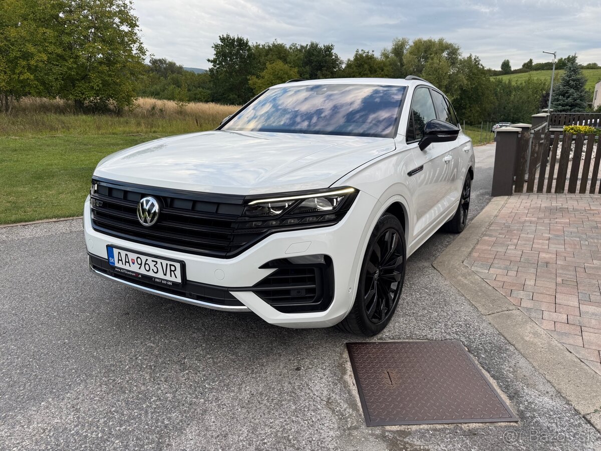 Volkswagen Touareg 3.0 V6 TDI R-Line,Vzduch,Ťažné,70000Km