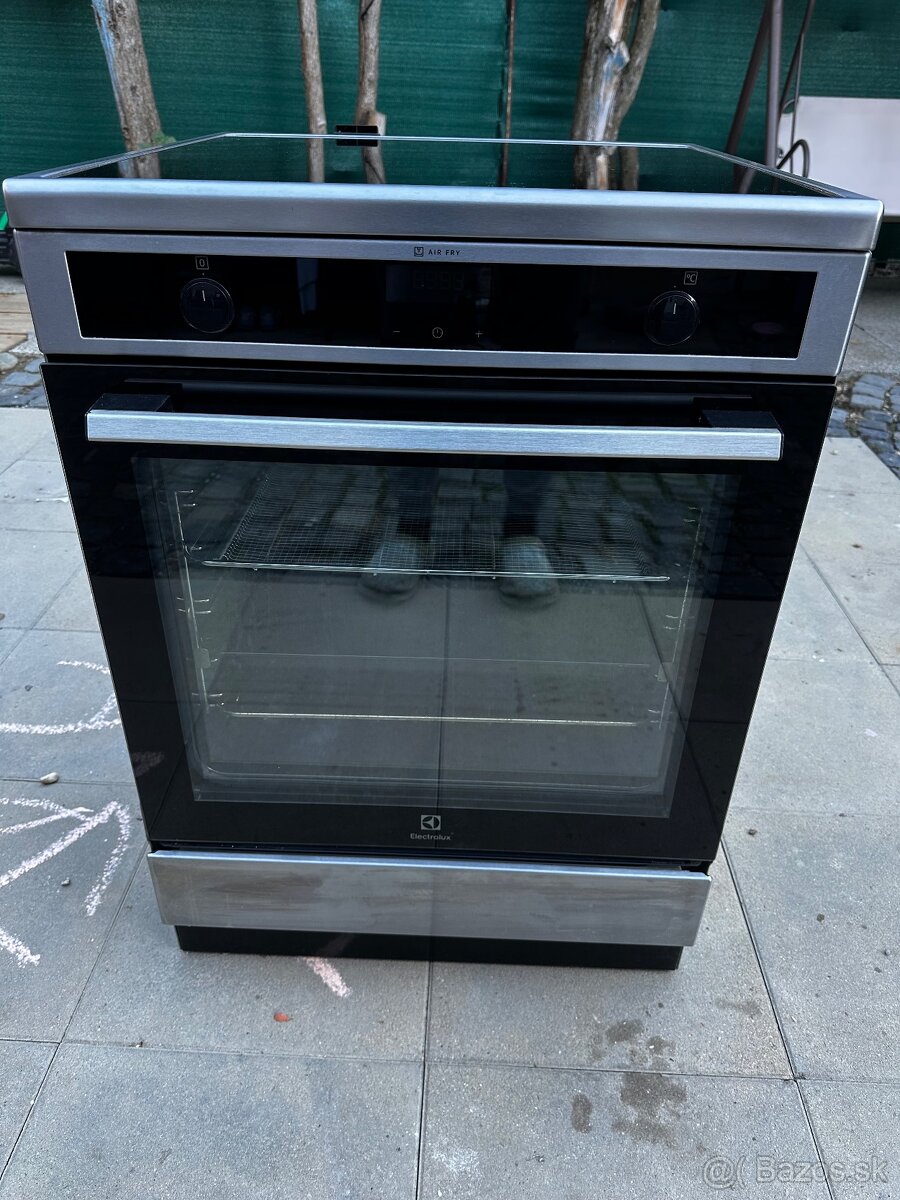 Electrolux LKI64020AX