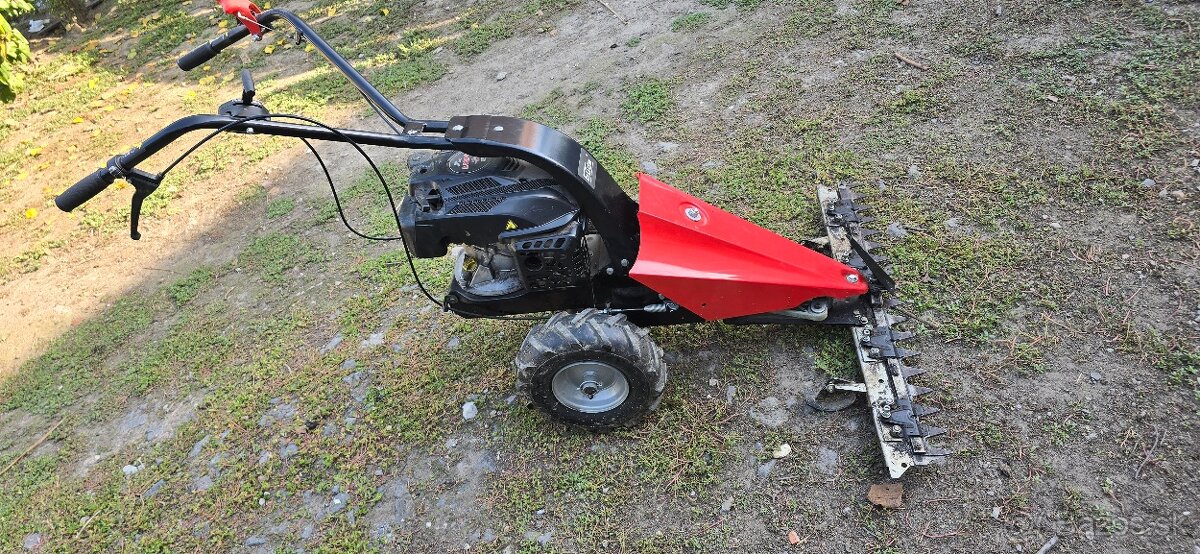 Lištová benzínová kosačka GBM 87.1