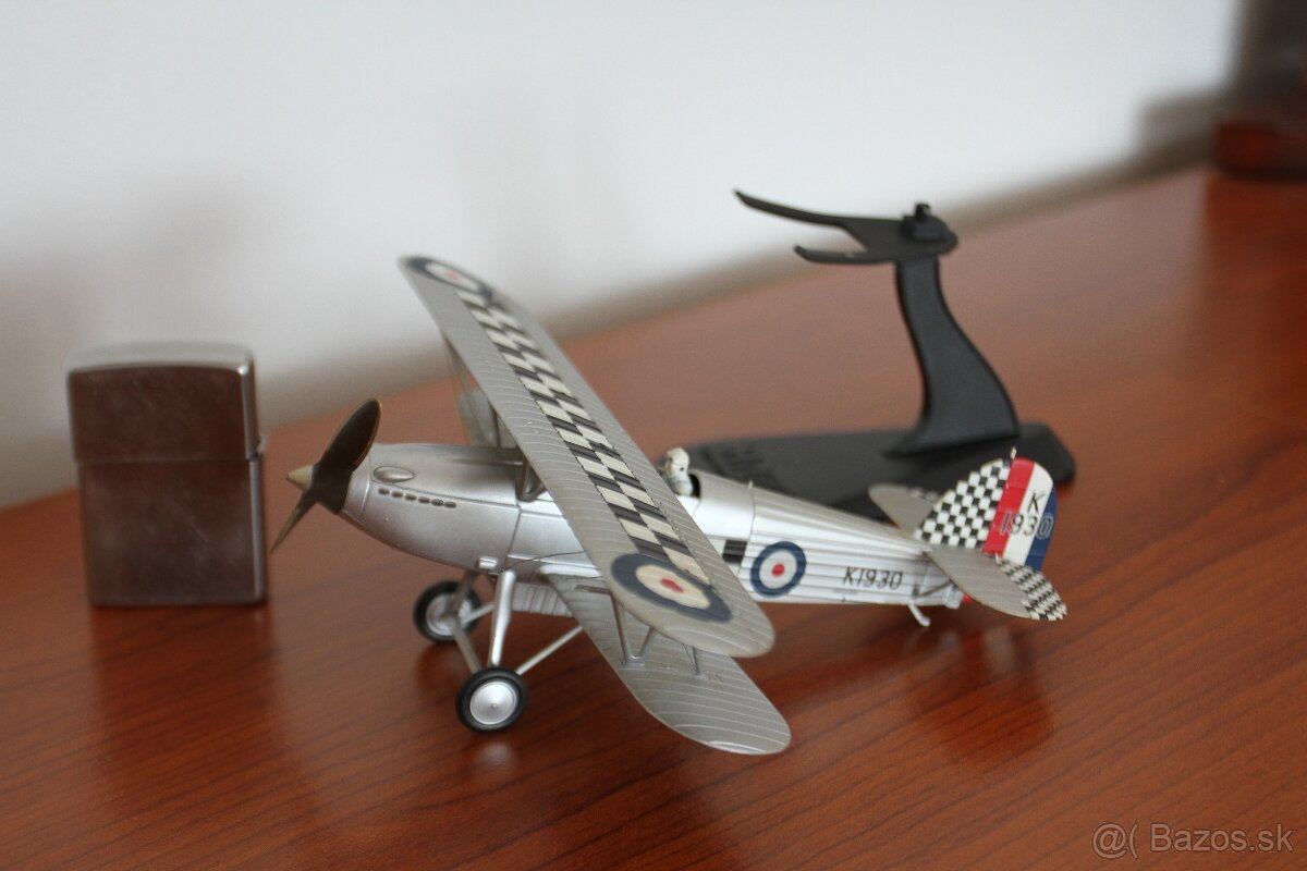 Kovový model lietadla 1:48