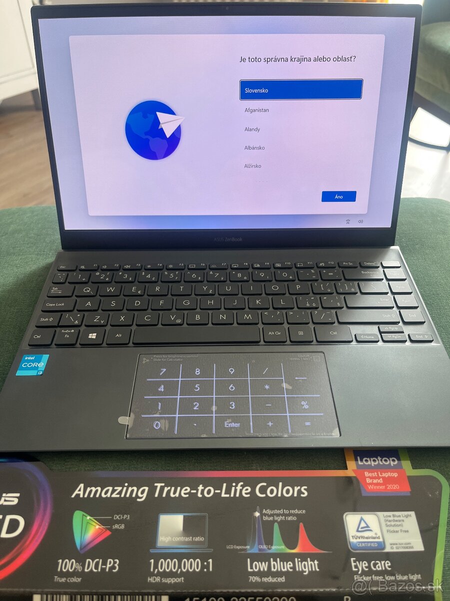 ASUS Zenbook 13 UX325EA-OLED420T Intel i3