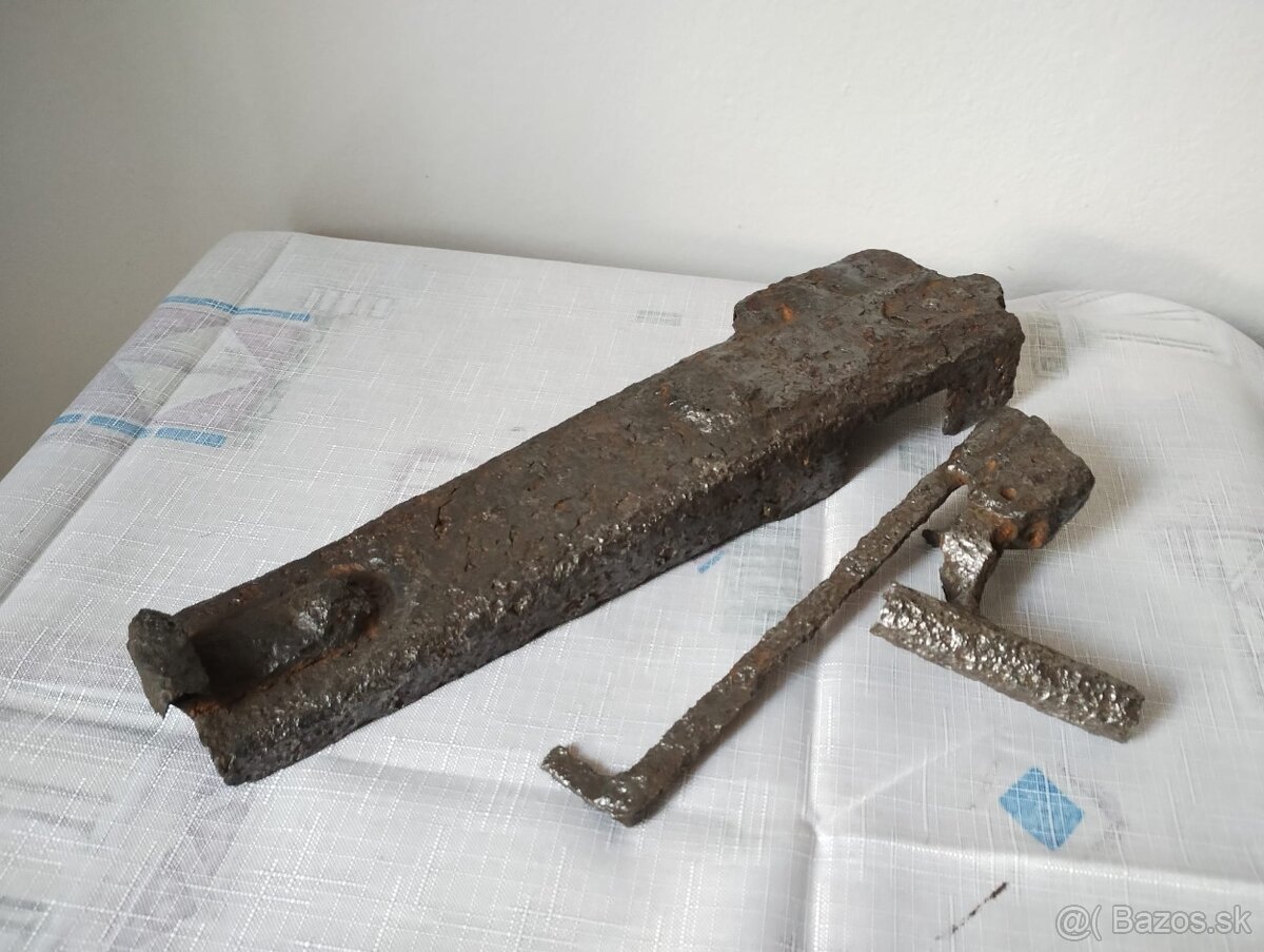 Prodám horní víko MG42 nalezené detektorem kovu