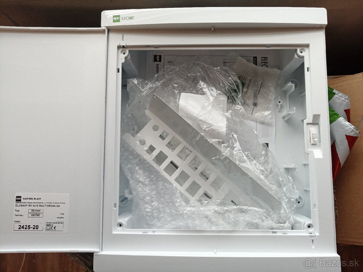 Multimediálna rozvodnica - poškodenie