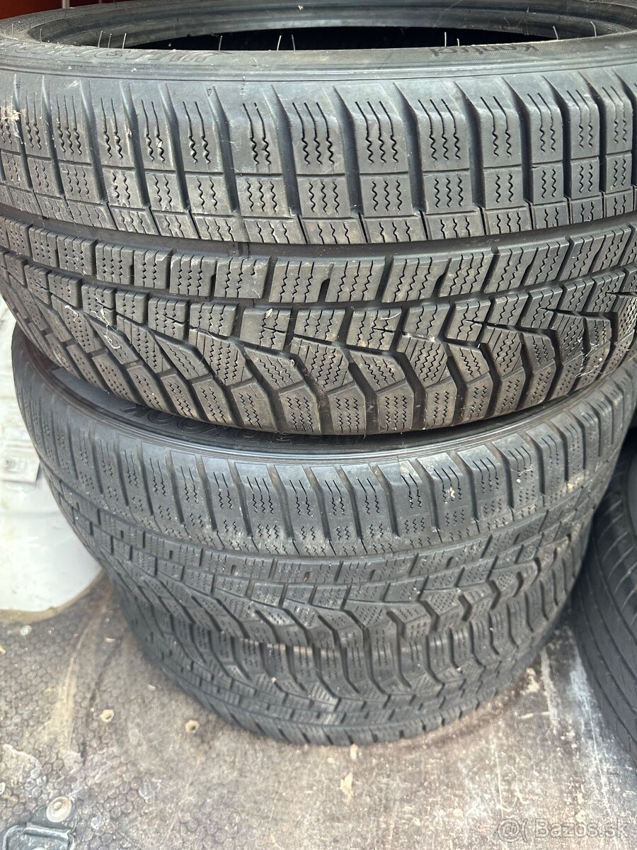 205/50 R17