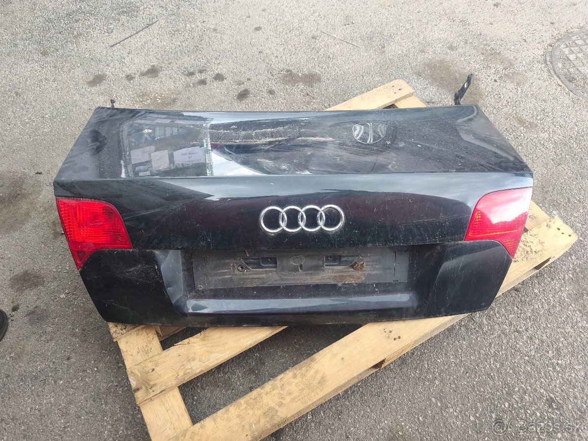 Audi A4 B7 sedan zadná kapota