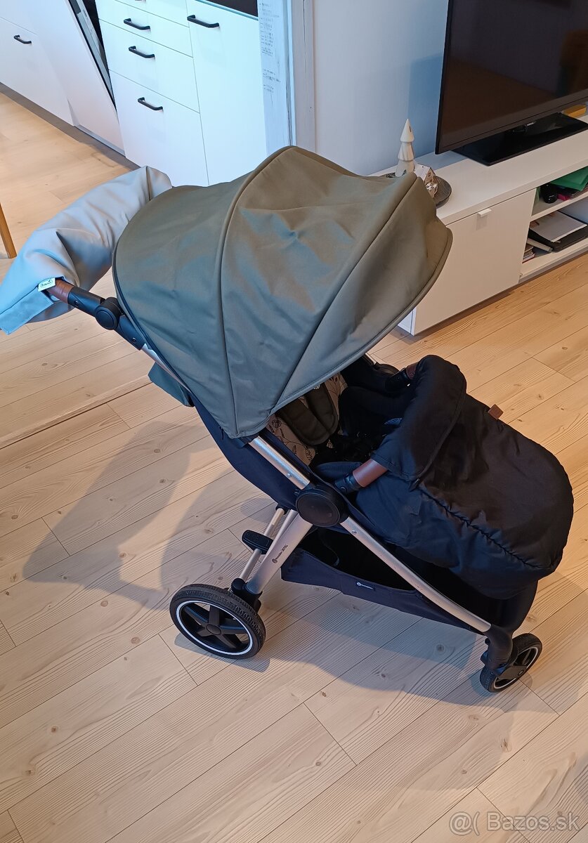 Športový kočík Petite & Mars Royal