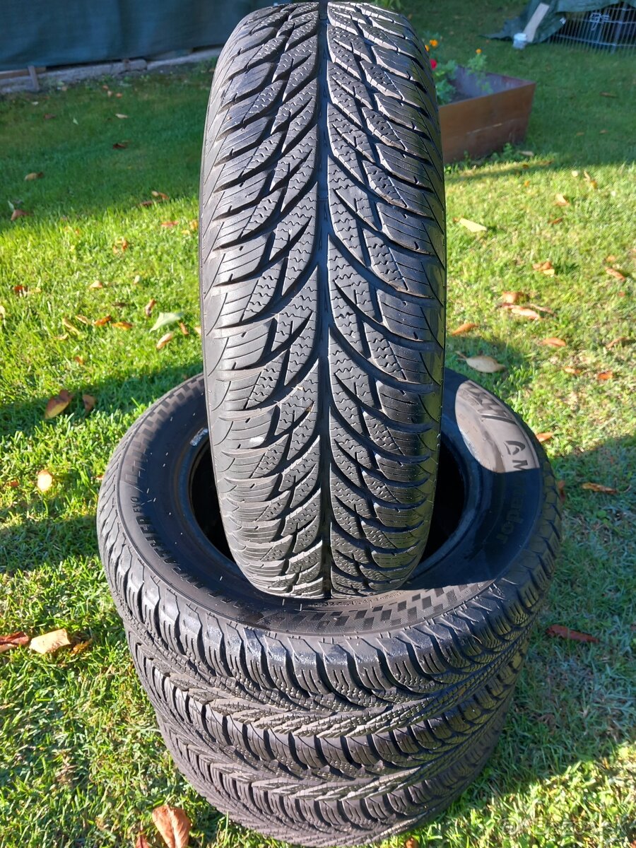 205/55 r16 celoročné pneumatiky