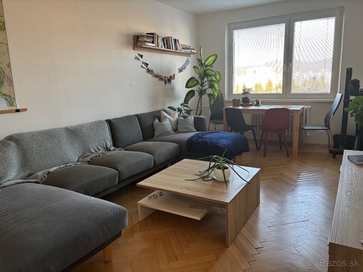 Predaj dvojizbového bytu v Púchove.