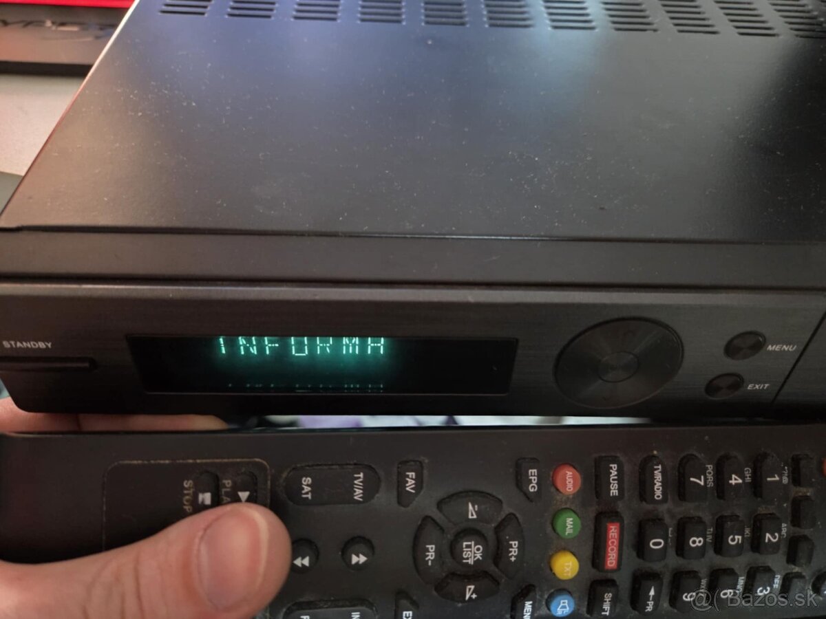 Satelitný prijímač Zircon SHD 007