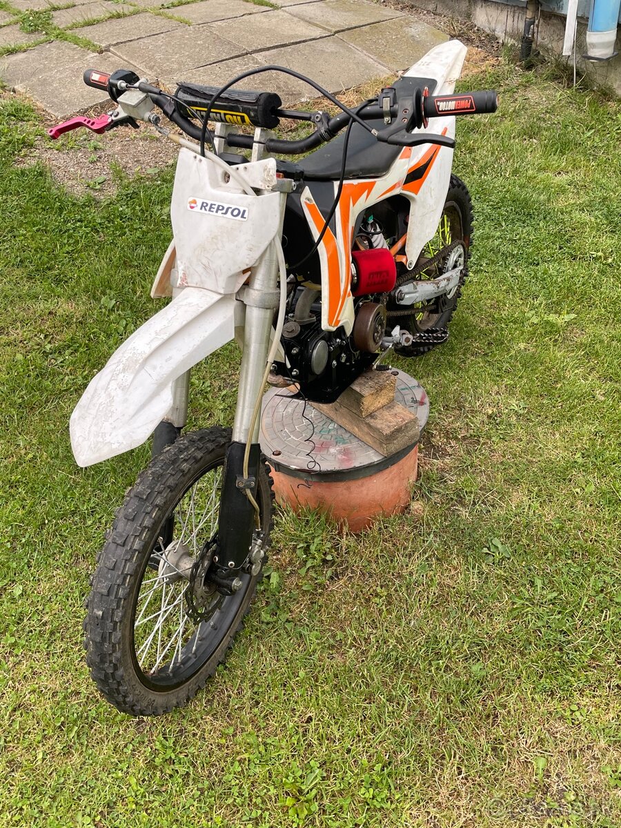 Pit bike 125