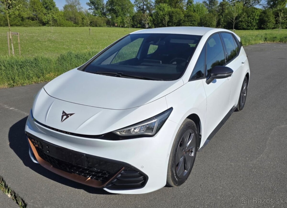 Cupra Born ° 58kWh ° 150kw ° Tepelné čeradlo °