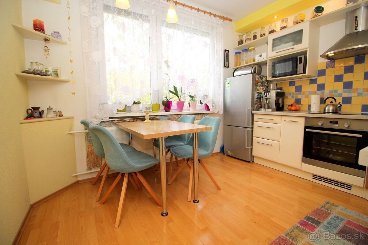 PREDAJ 3 izbový byt 65m² V.okružná Partizánske