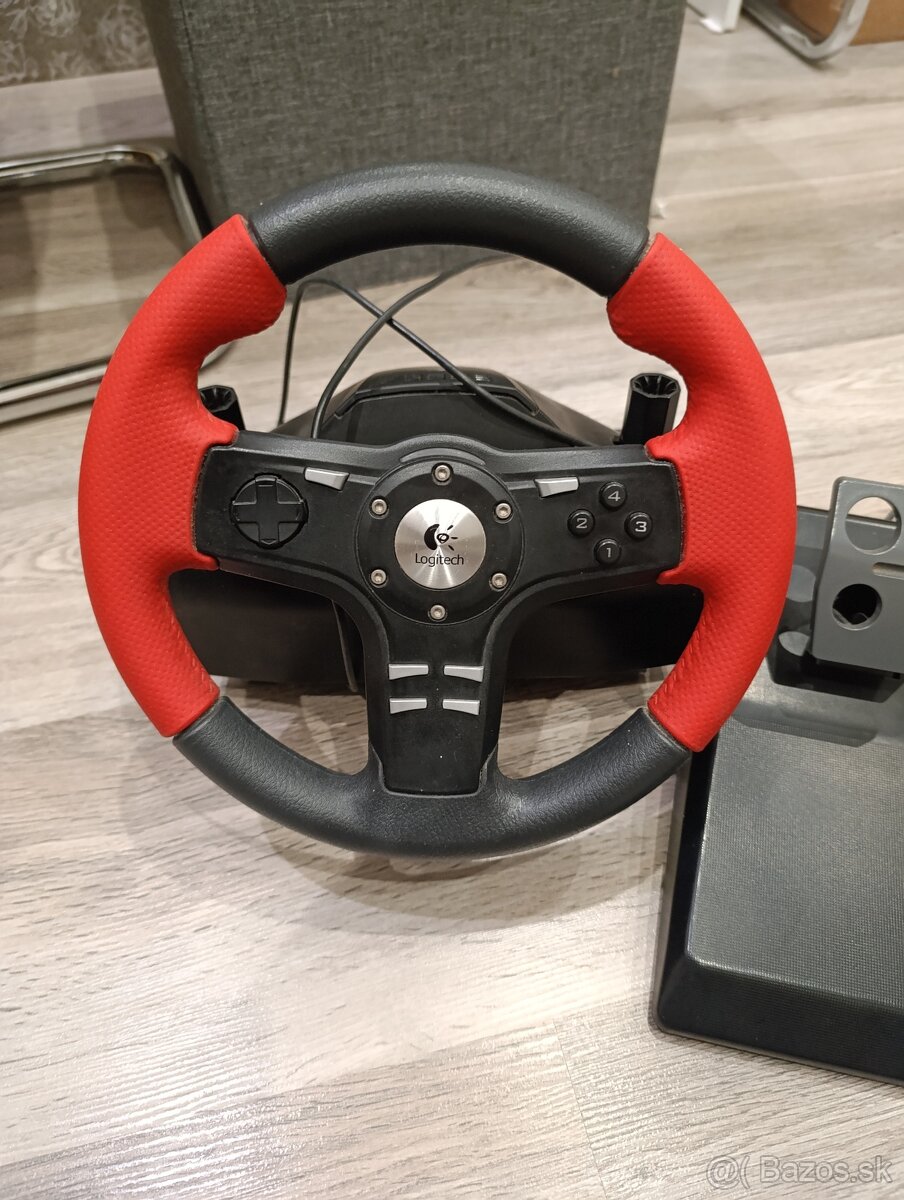 Logitech Formula Force EX volant