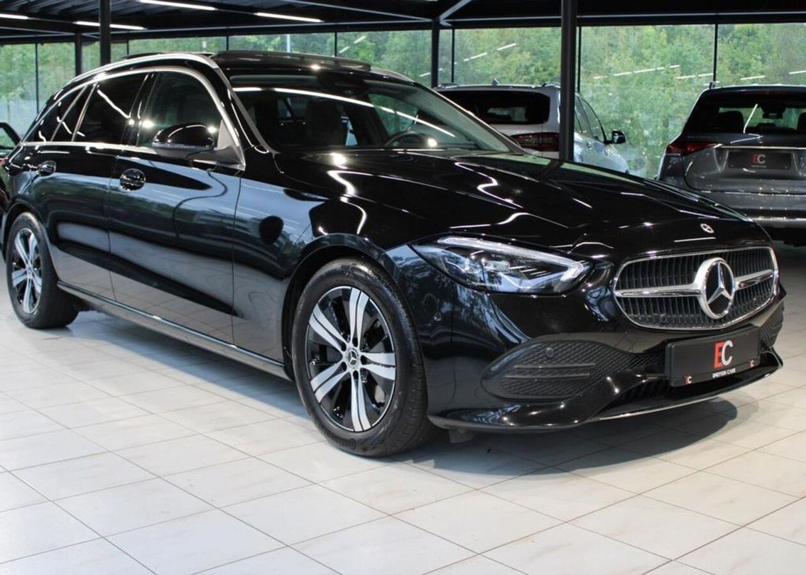 Mercedes-Benz Třídy C 220d 9G Avantgarde nafta automat