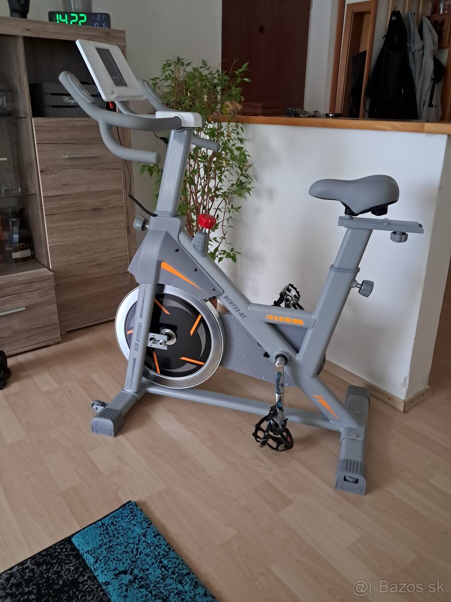 Predám spiningový stacionárny bicykel